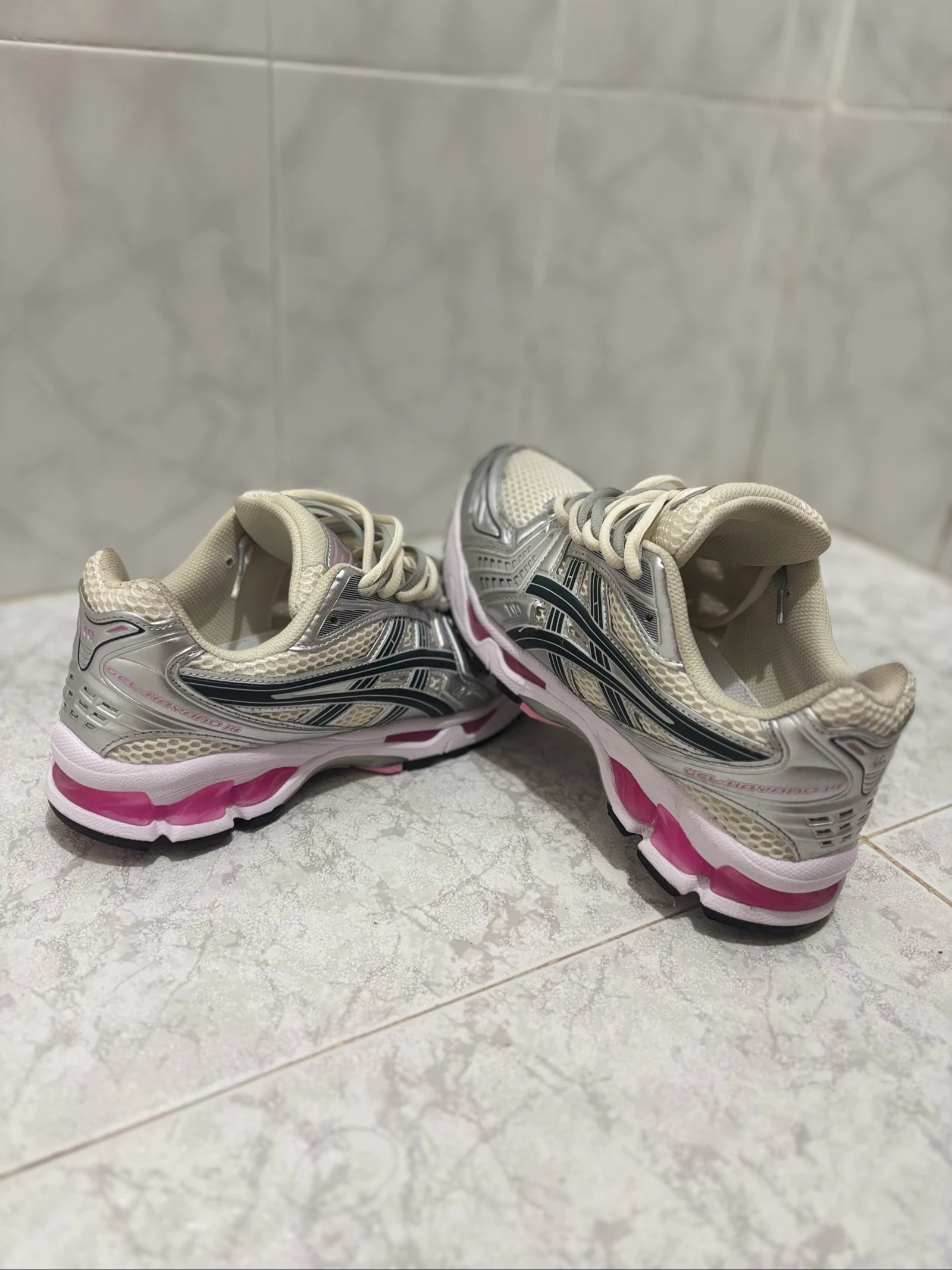 Asics Kayano à double lacet – photo 2